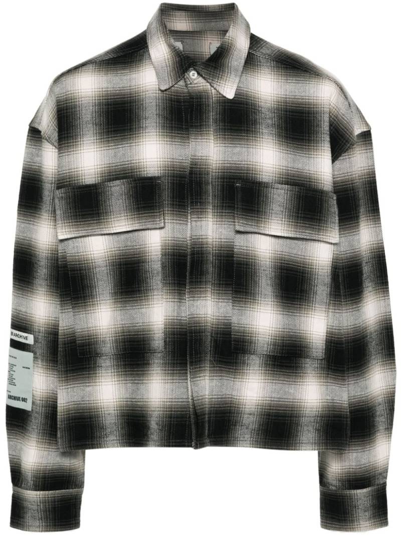 B1ARCHIVE logo-patch plaid shirt - Grey von B1ARCHIVE