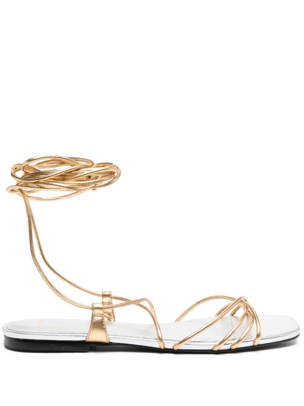 BLACK SUEDE STUDIO Faye metallic leather sandals - Gold von BLACK SUEDE STUDIO