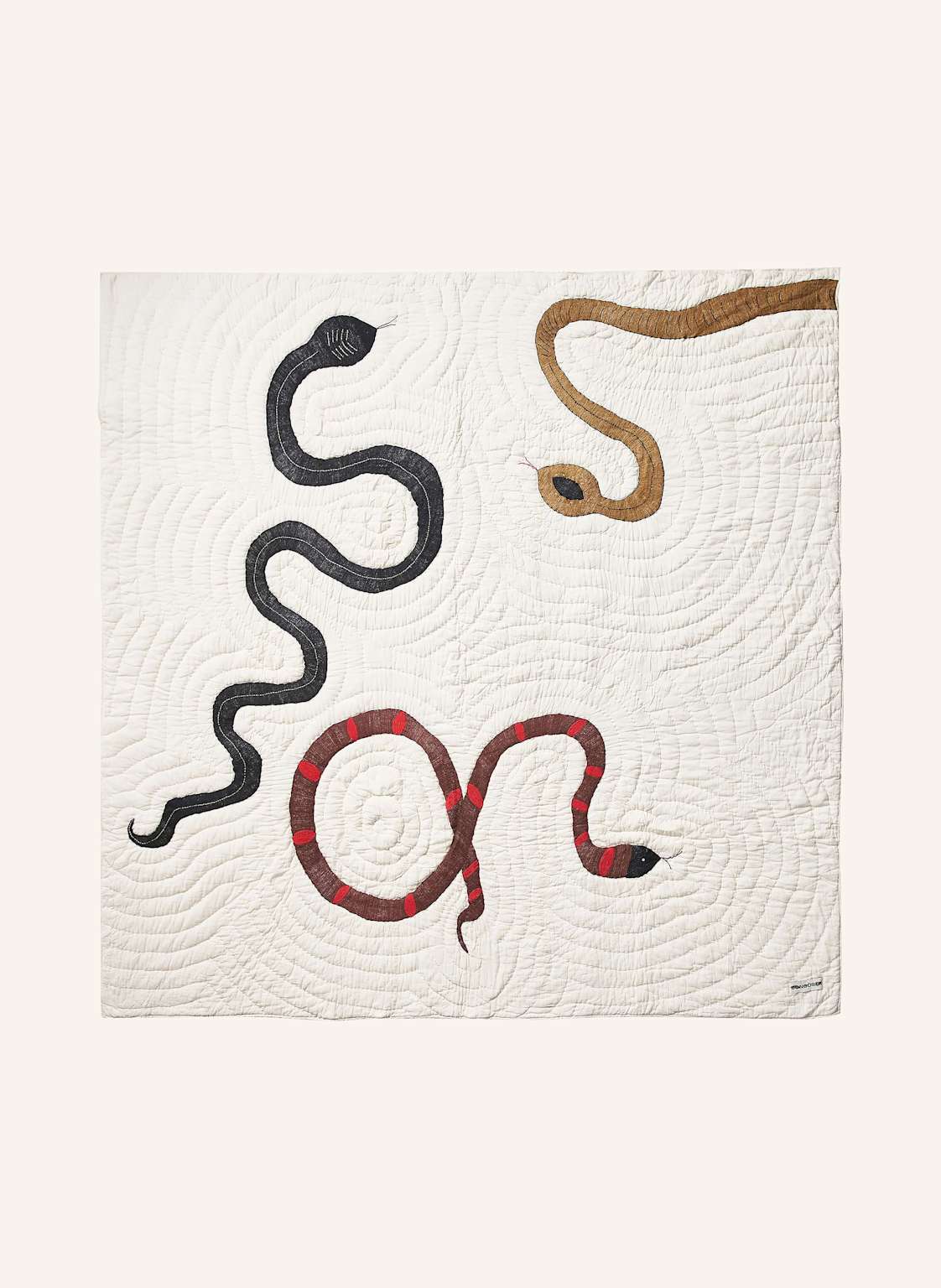 Bongusta Tagesdecke Snake weiss Bongusta Tagesdecke Snake weiss von BONGUSTA