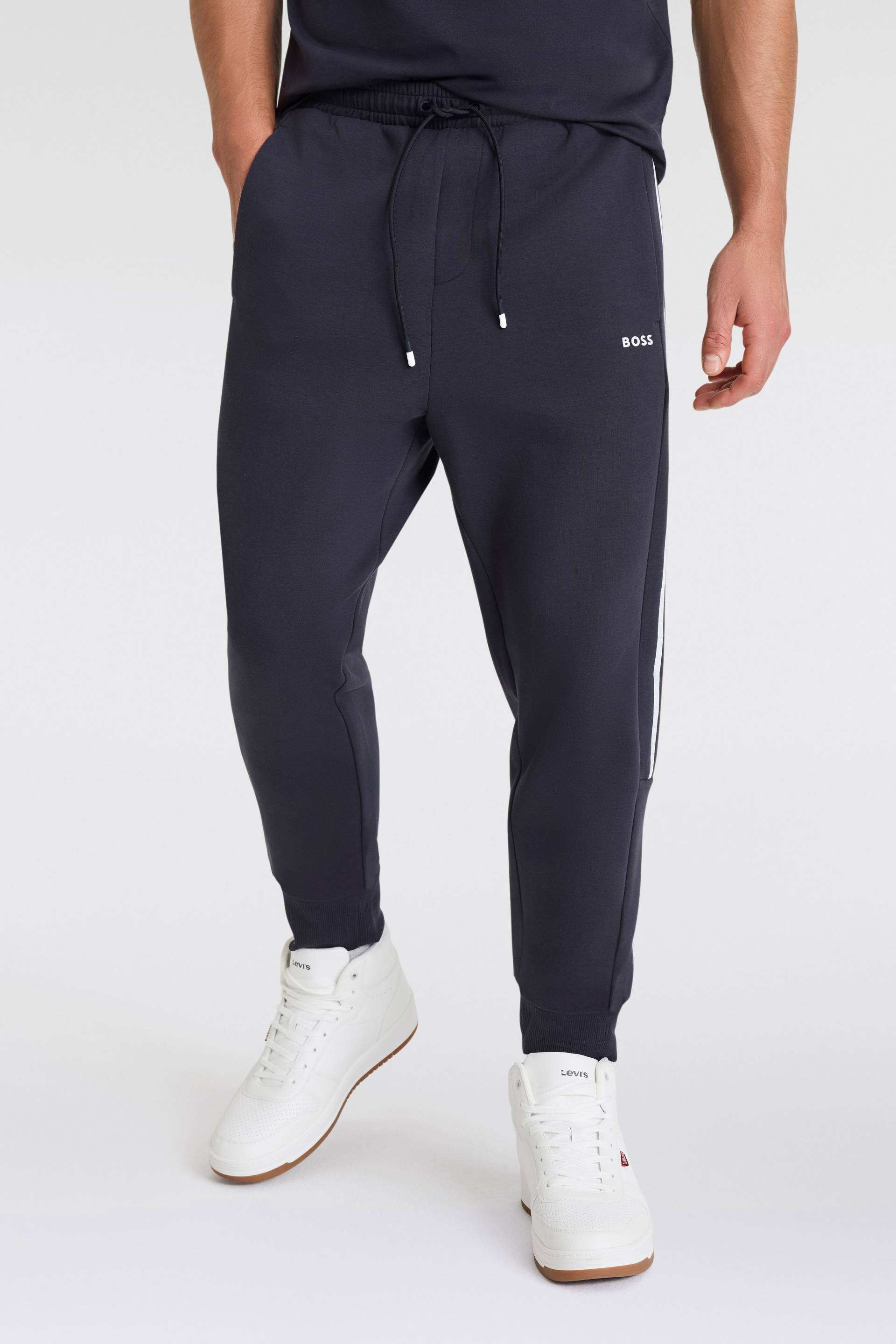BOSS GREEN Jogginghose »Hadikonos«, mit BOSS Logodruck BOSS GREEN Jogginghose »Hadikonos«, mit BOSS Logodruck von BOSS GREEN