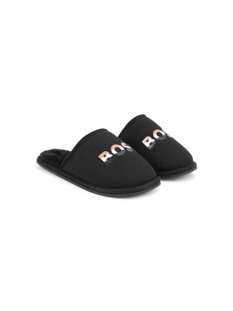 BOSS Kidswear logo-print mesh slippers - Black von BOSS Kidswear