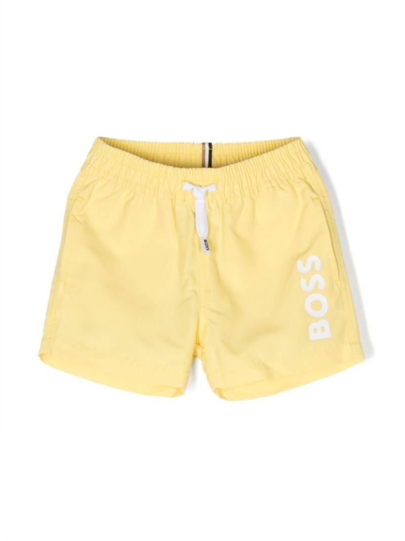 BOSS Kidswear logo-print swim shorts - Yellow von BOSS Kidswear