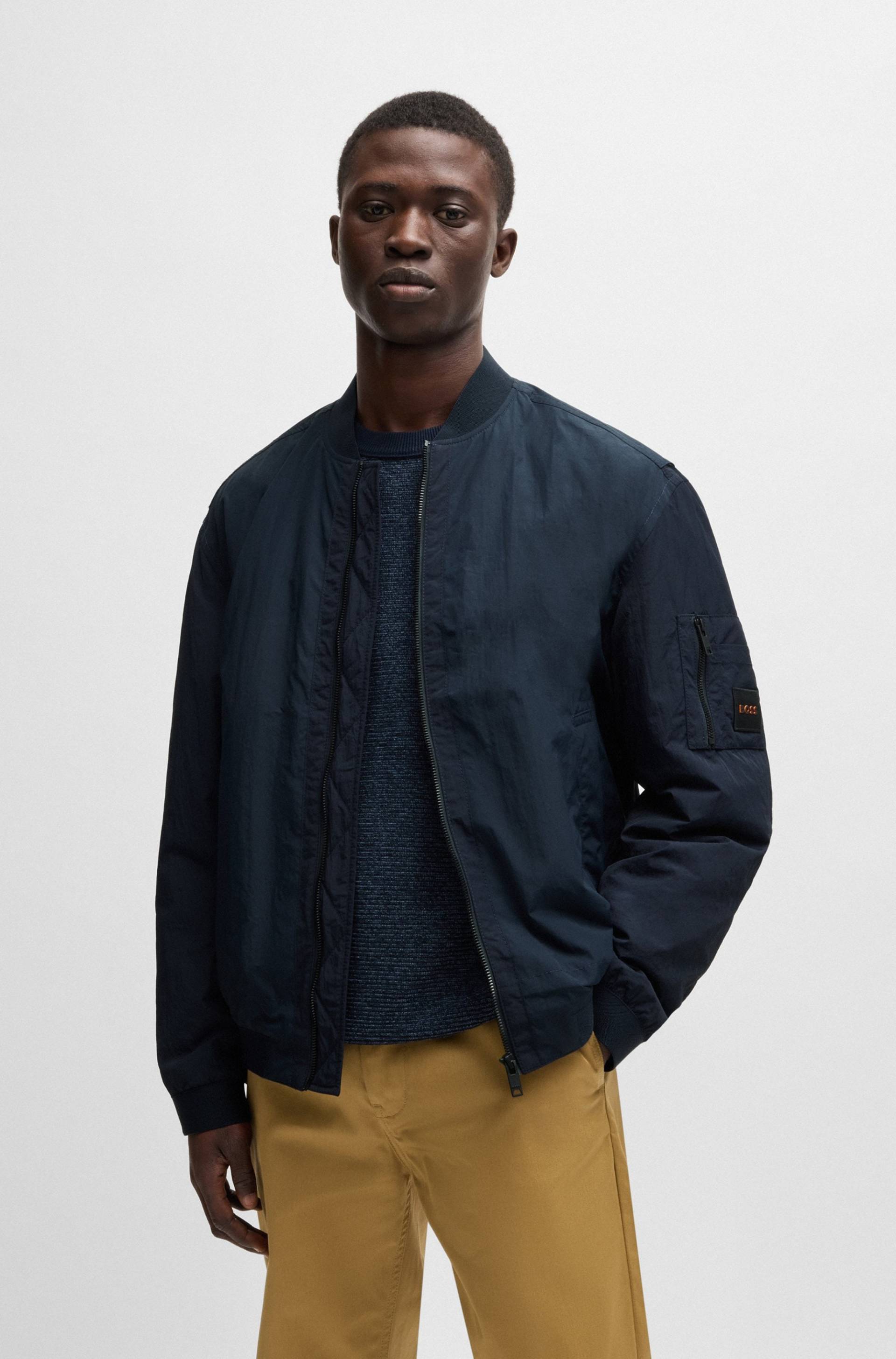 BOSS ORANGE Blouson »Olmec«, mit Flachstrickkragen BOSS ORANGE Blouson »Olmec«, mit Flachstrickkragen von BOSS ORANGE