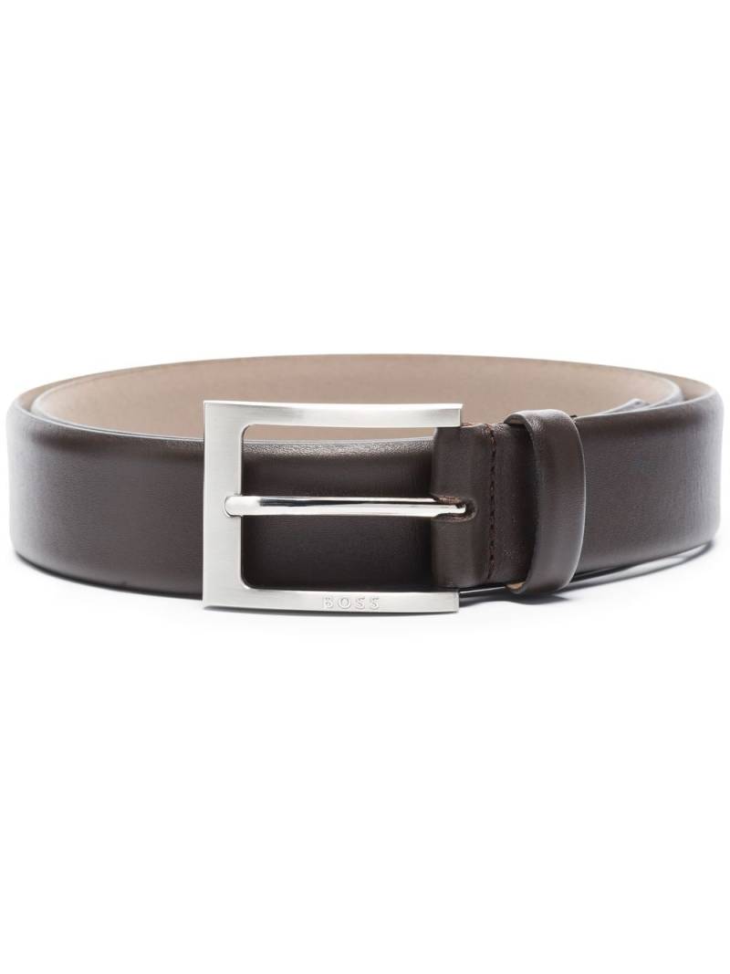 BOSS engraved logo buckle belt - Brown von BOSS