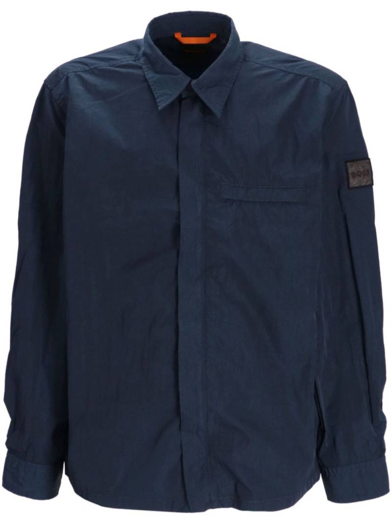 BOSS logo-patch zip-up overshirt - Blue von BOSS