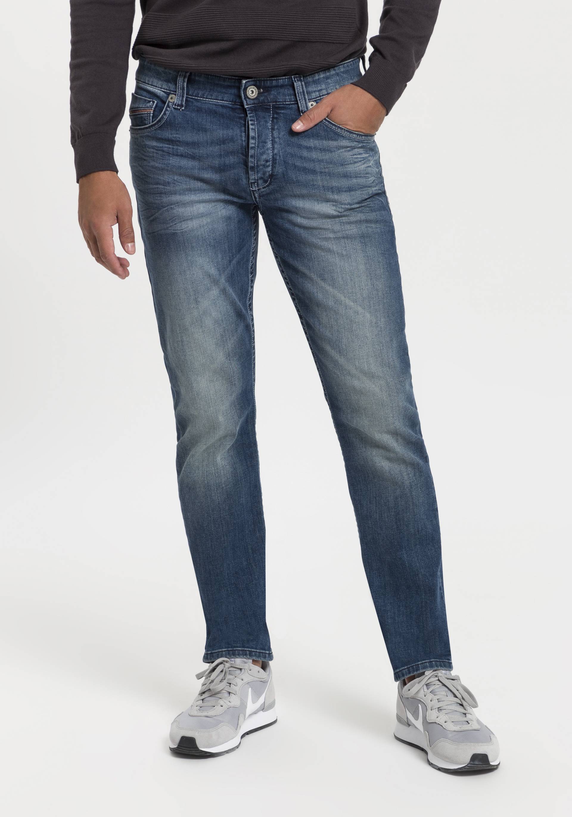 Bruno Banani Straight-Jeans »Dylan«, gerade Beinform, Used-Waschung, niedrige Leibhöhe von Bruno Banani