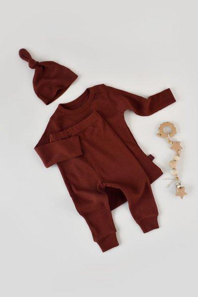 Set, Hose, T-shirt Langarm, Mütze Unisex Zimt 62 von BabyCosy Organic