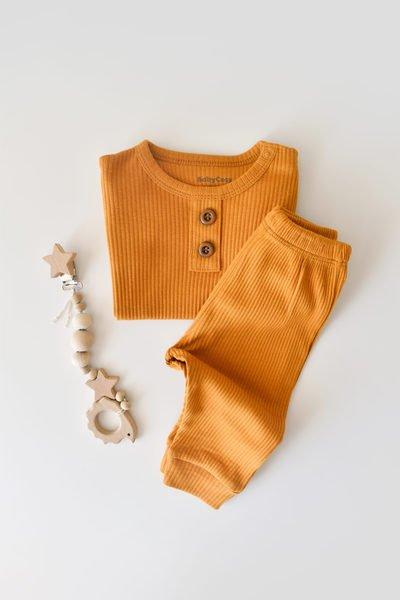 Set: Hose & T-shirt Langarm Unisex Senfgelb 62 von BabyCosy Organic