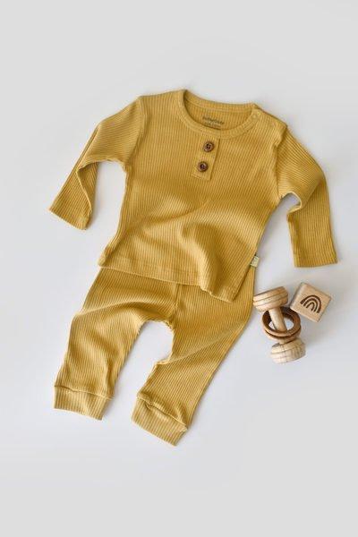 Set: Hose & T-shirt Langarm Unisex Senfgelb 68 von BabyCosy Organic