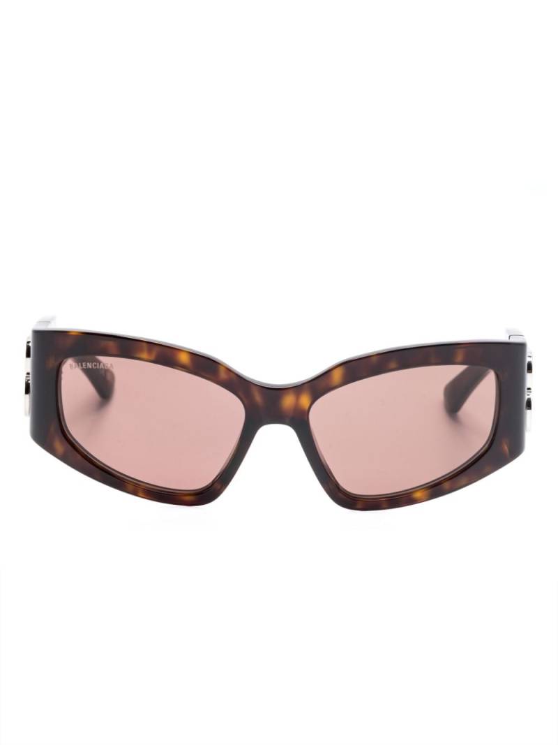 Balenciaga Eyewear Bossy cat-eye frame sunglasses - Brown von Balenciaga Eyewear