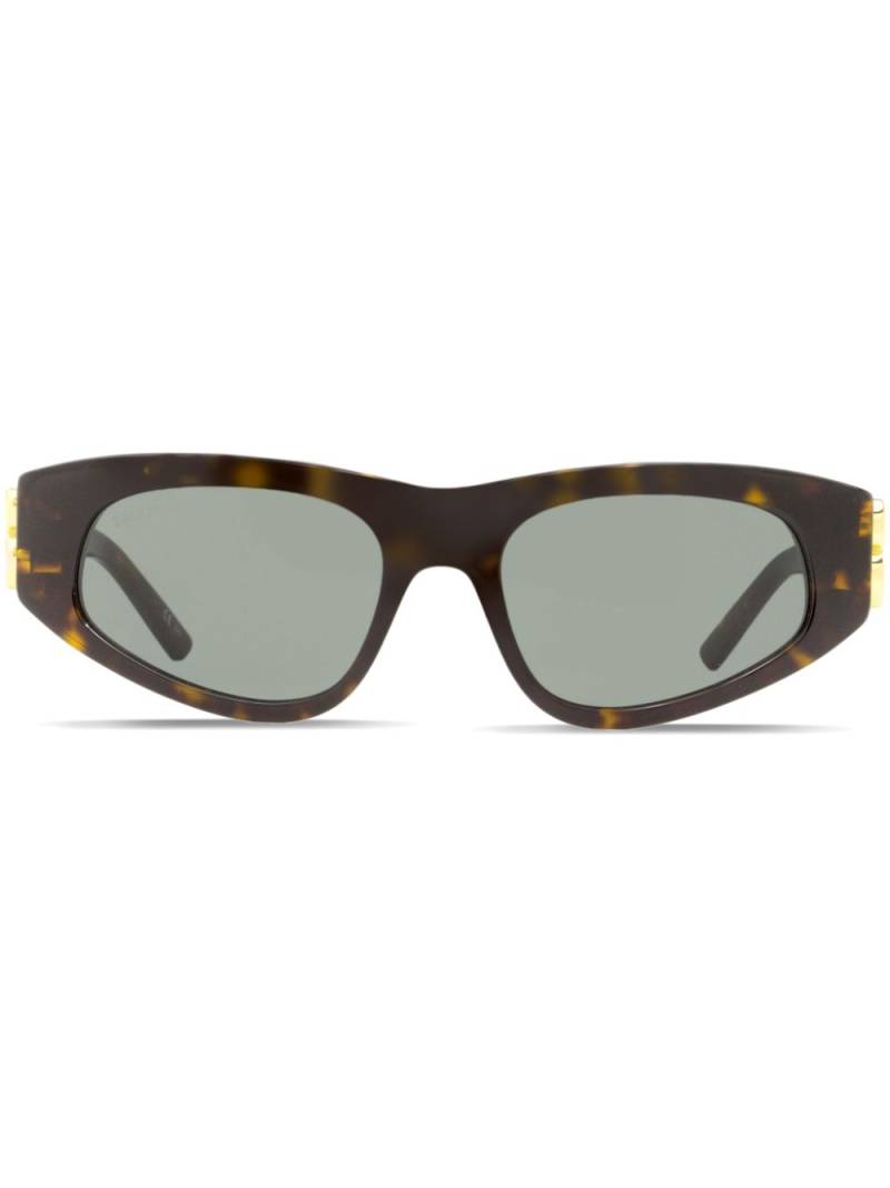 Balenciaga Eyewear logo-plaque arm sunglasses - Brown von Balenciaga Eyewear