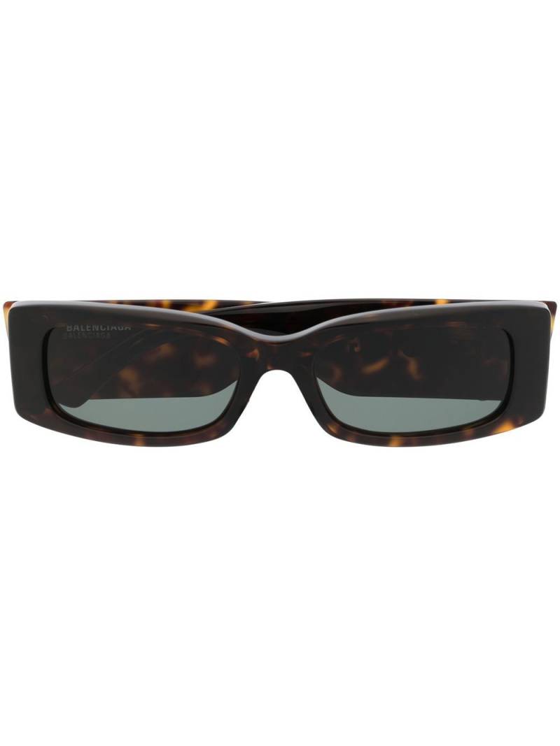 Balenciaga Eyewear logo-print arm detail sunglasses - Brown von Balenciaga Eyewear