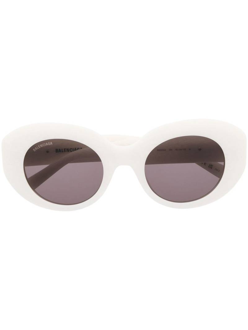 Balenciaga Eyewear oversized round-frame sunglasses - White von Balenciaga Eyewear