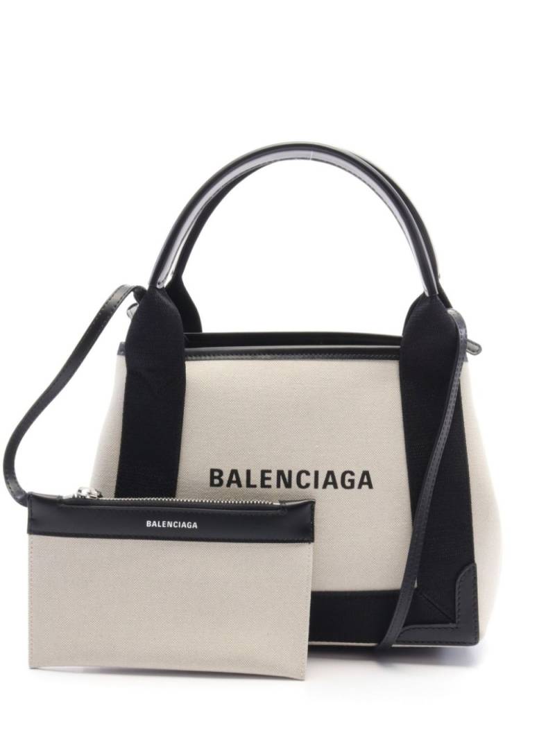 Balenciaga Pre-Owned 2010s Hippopotamus XS handbag - Neutrals von Balenciaga Pre-Owned