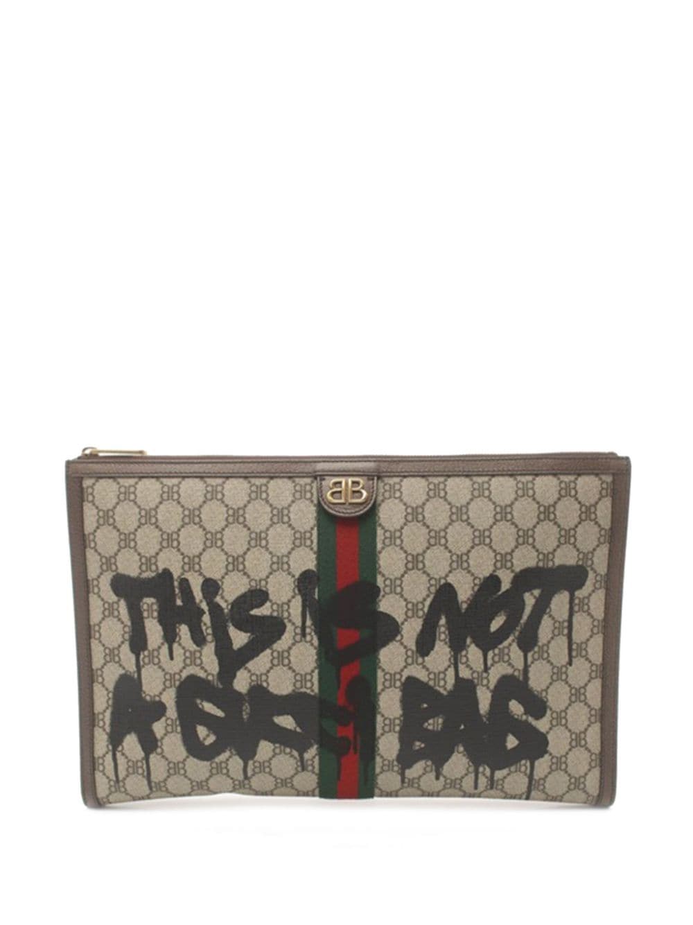 Balenciaga Pre-Owned 2022 Gucci The Hacker Project Graffiti BB Supreme clutch bag - Brown von Balenciaga Pre-Owned