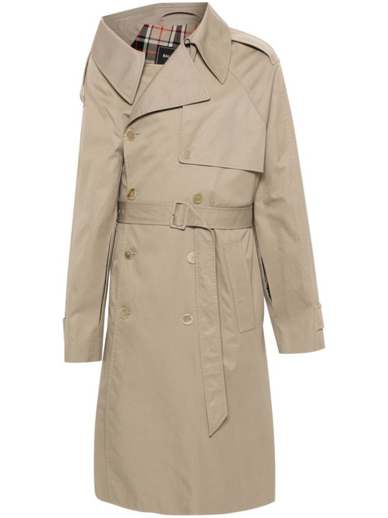 Balenciaga asymmetric trench coat - Brown von Balenciaga