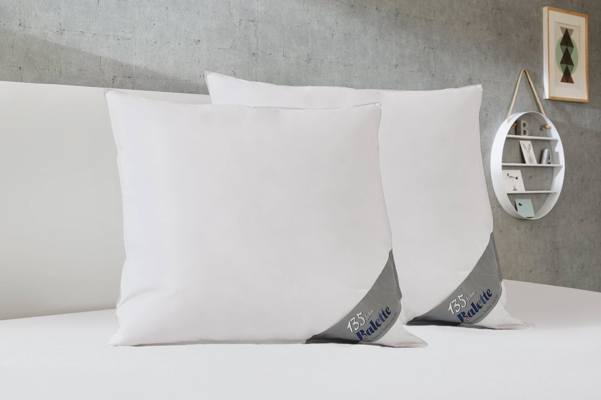 Balette Federkopfkissen »Doppelpack Kissen«, Füllung: weisse neue Entenfederchen, Bezug: 100% Baumwolle, (Set, 2 St.) Balette Federkopfkissen »Doppelpack Kissen«, Füllung: weisse neue Entenfederchen, Bezug: 100% Baumwolle, (Set, 2 St.) von Balette