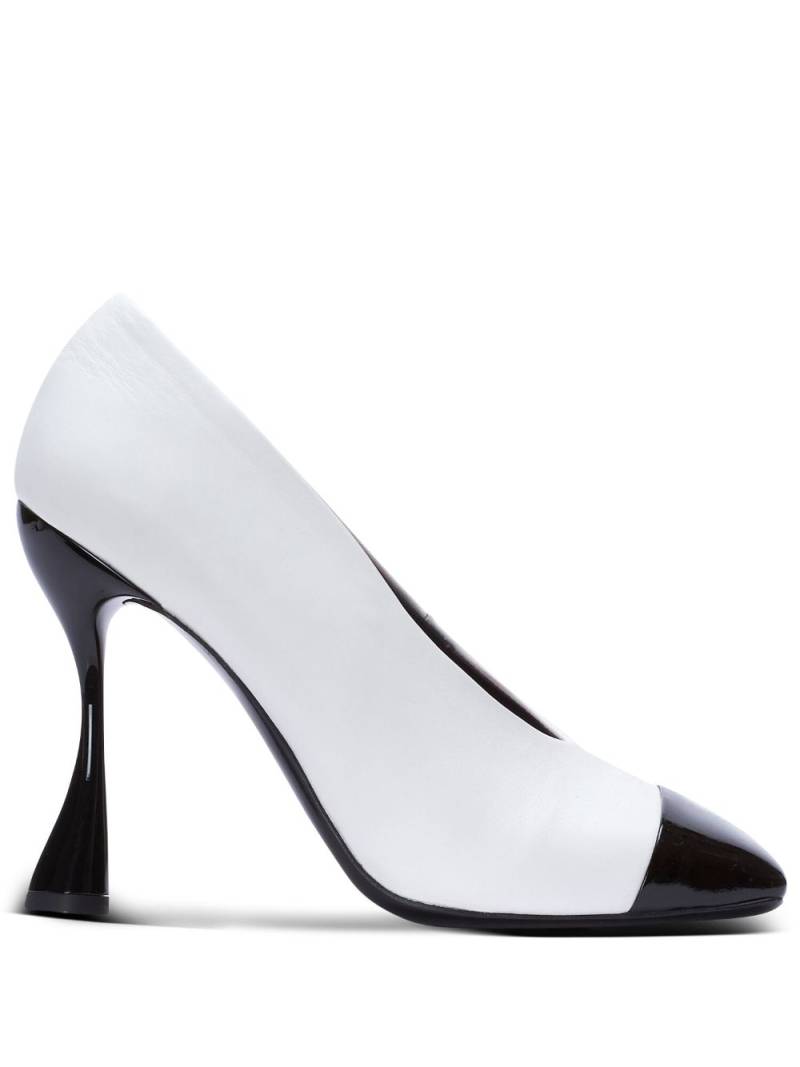 Balmain Eden 95mm patent leather pumps - White von Balmain