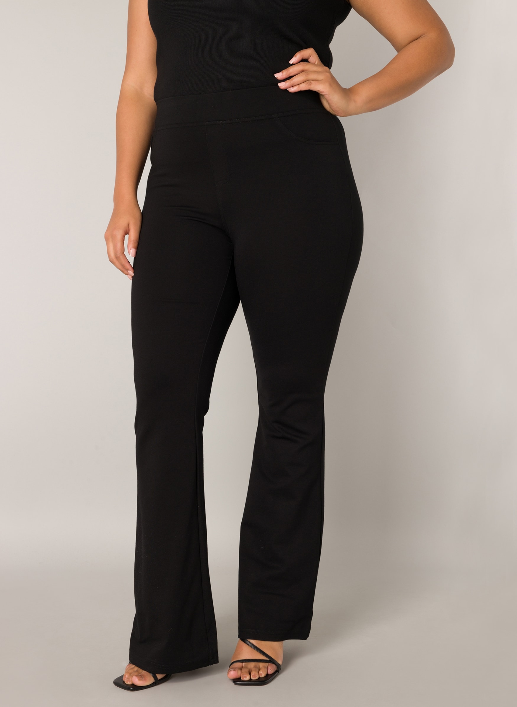 Base Level Curvy Treggings »Allie«, Aktuelle Boocut-Form Base Level Curvy Treggings »Allie«, Aktuelle Boocut-Form von Base Level Curvy