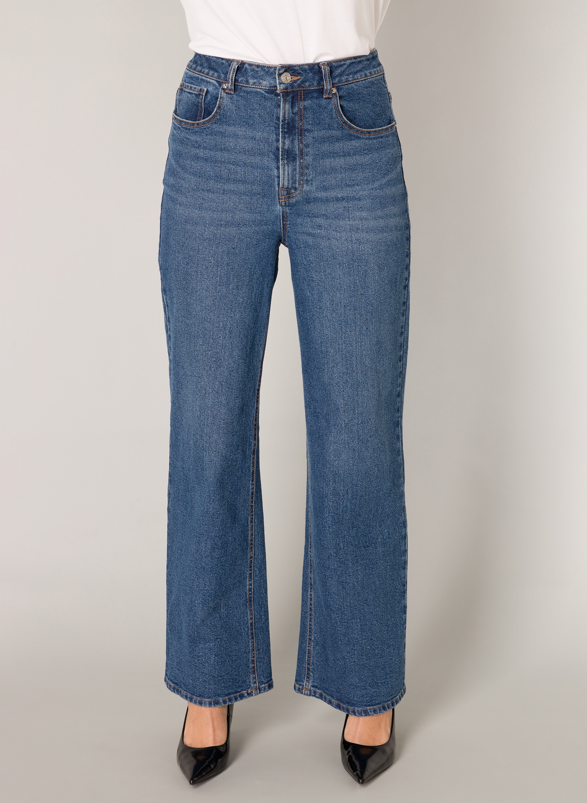 Base Level Weite Jeans »Amy«, mit Waschung von Base Level