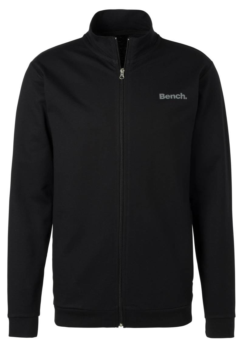 Bench. Loungewear Sweatjacke, mit seitlichen Eingrifftaschen, aus leichter und bequemer Sweatware von Bench. Loungewear