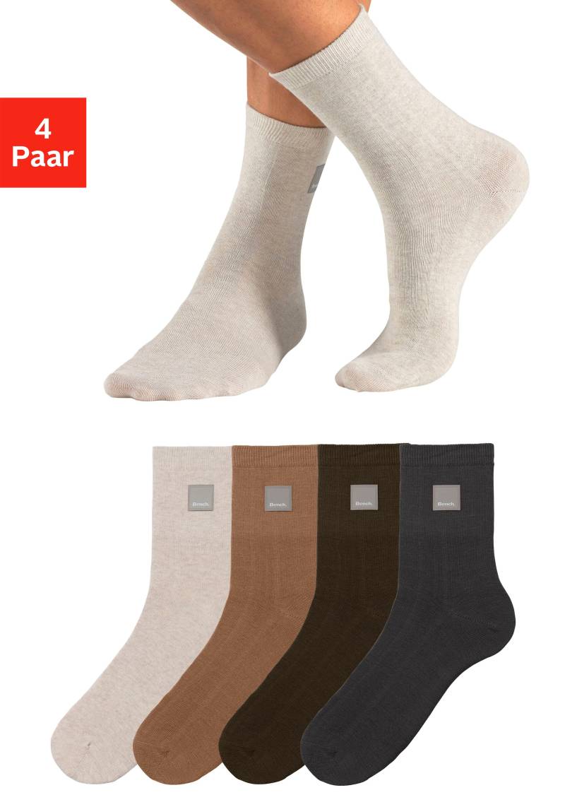 Bench. Basicsocken, (Packung, 4 Paar), mit Weblabel von Bench.