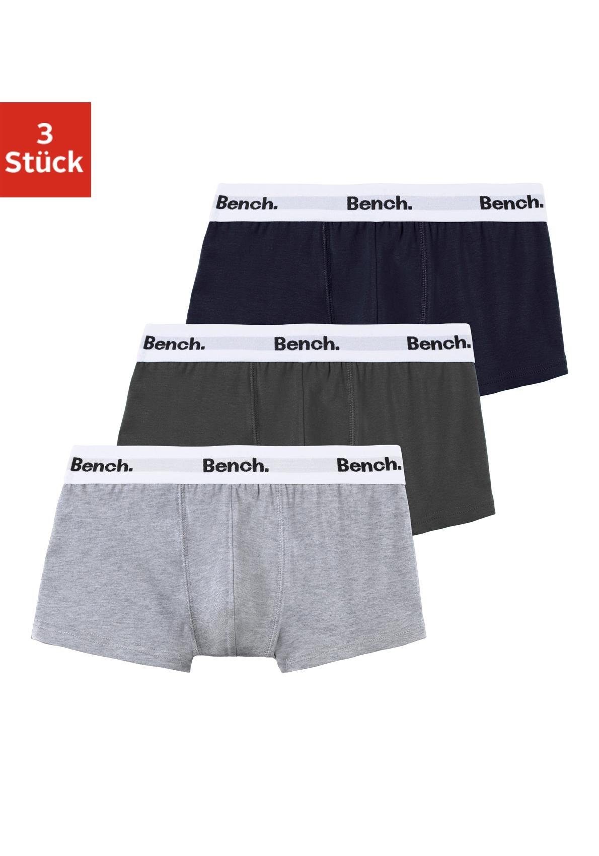 Bench. Boxer »Boxershorts für Jungen«, (Packung, 3 St.), mit weissem Bund mit Bench Schriftzug von Bench.