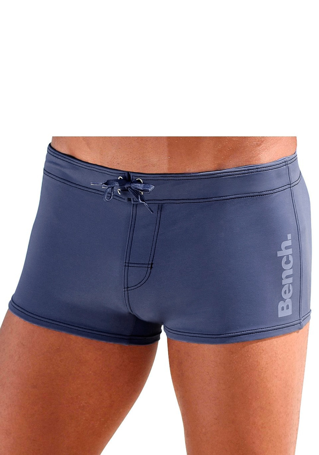 Bench. Boxer-Badehose, mit seitlichem Logoprint von Bench.