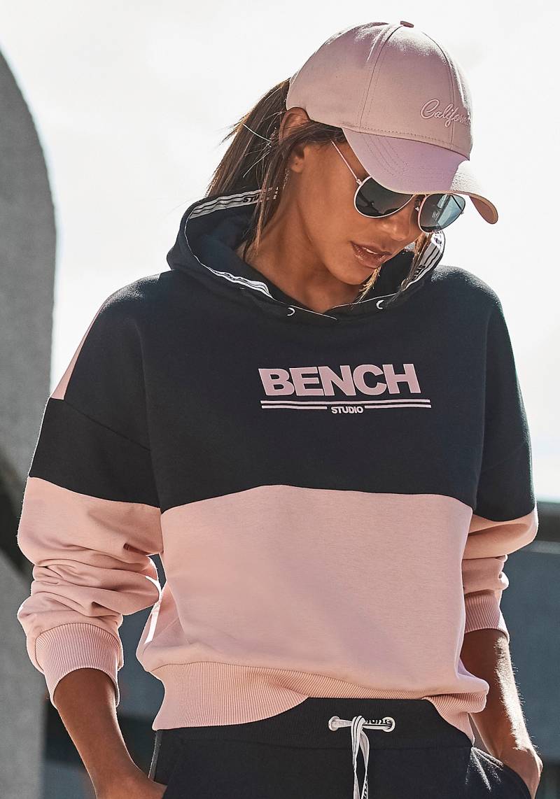 Bench. Hoodie, mit Logodruck, Loungeanzug von Bench.