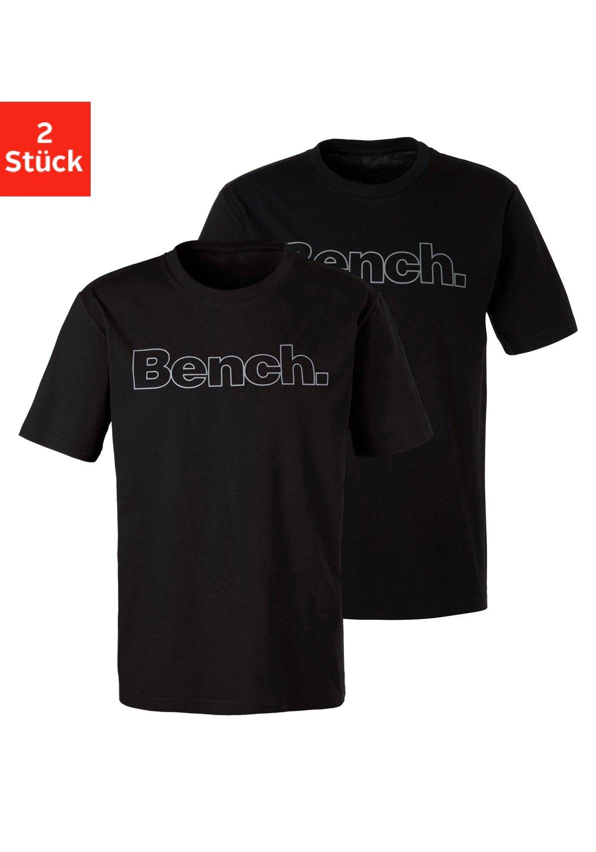 Bench. Loungewear T-Shirt, Shirt mit Logoprint, Basicshirt mit Rundhals aus reiner Baumwolle von Bench. Loungewear