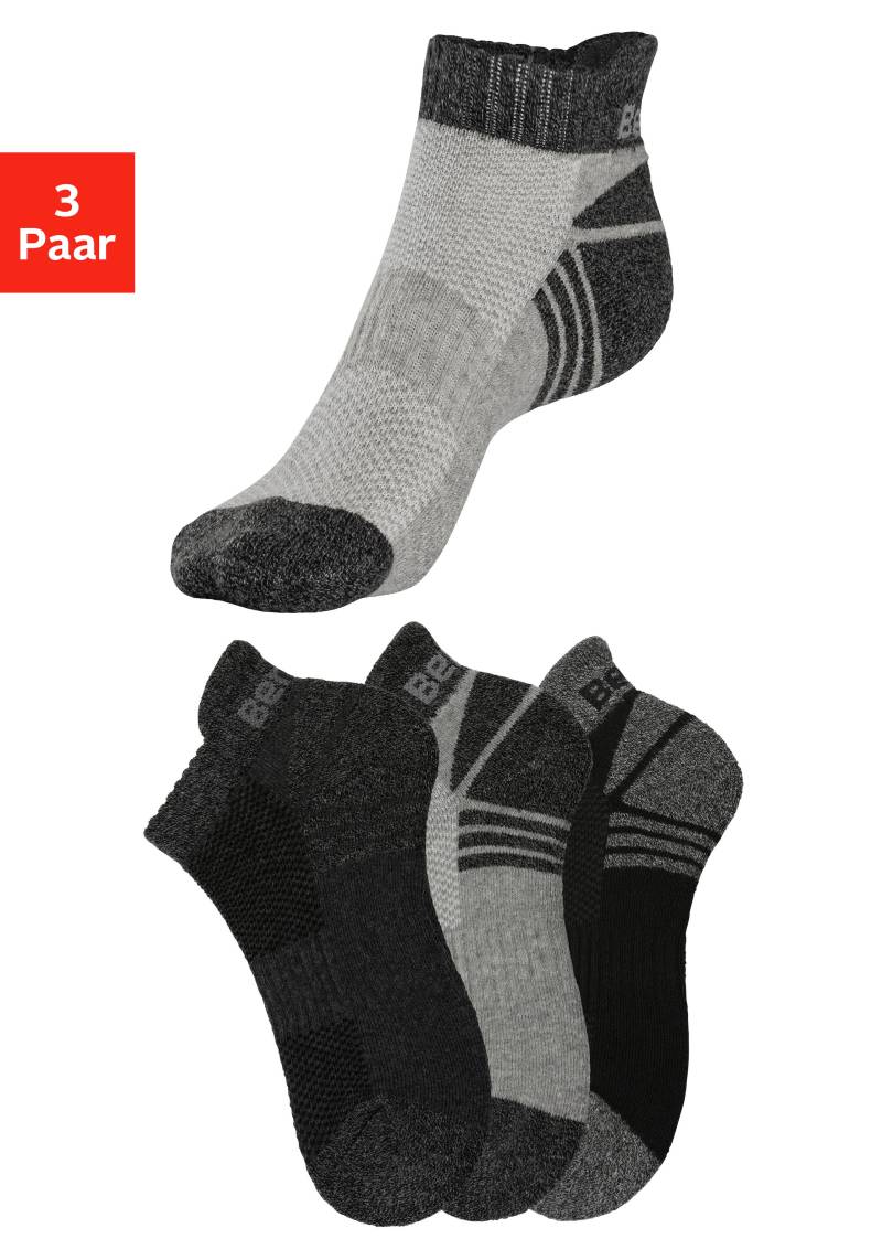 Bench. Sneakersocken, (Packung, 3 Paar), mit Mittelfussgummi und Pikeestruktur von Bench.