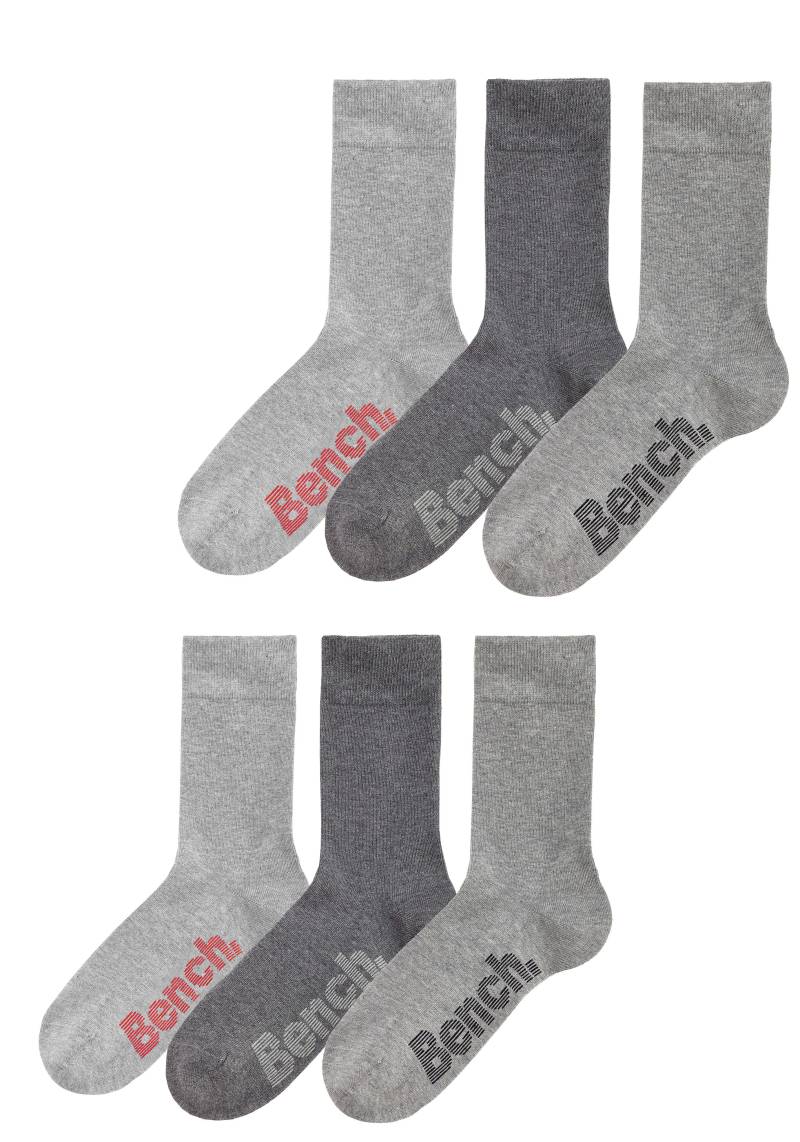 Bench. Socken, (Box, 6 Paar), mit verschiedenfarbigen Logos von Bench.