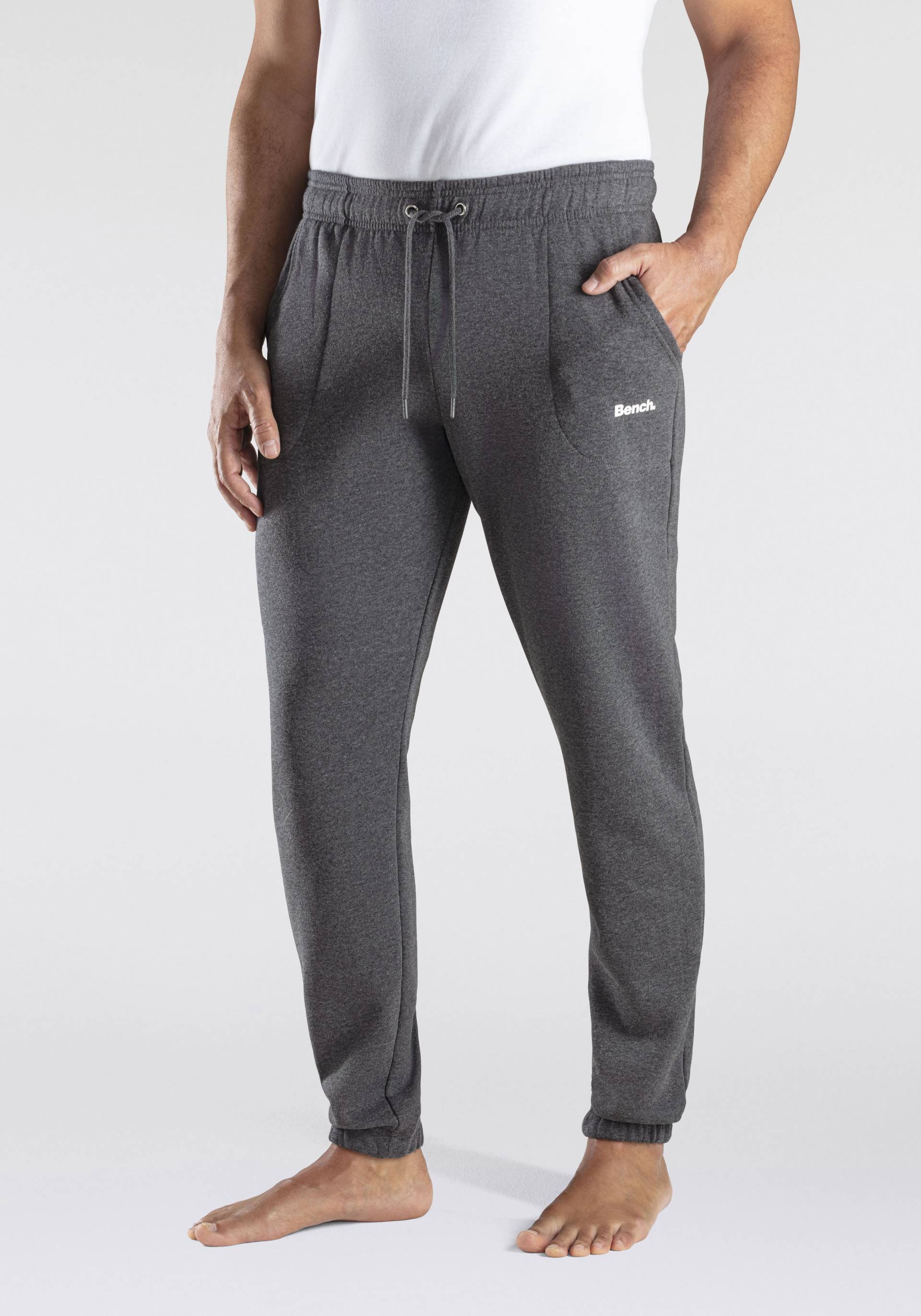 Bench. Loungewear Sweathose, mit Logoprint von Bench. Loungewear