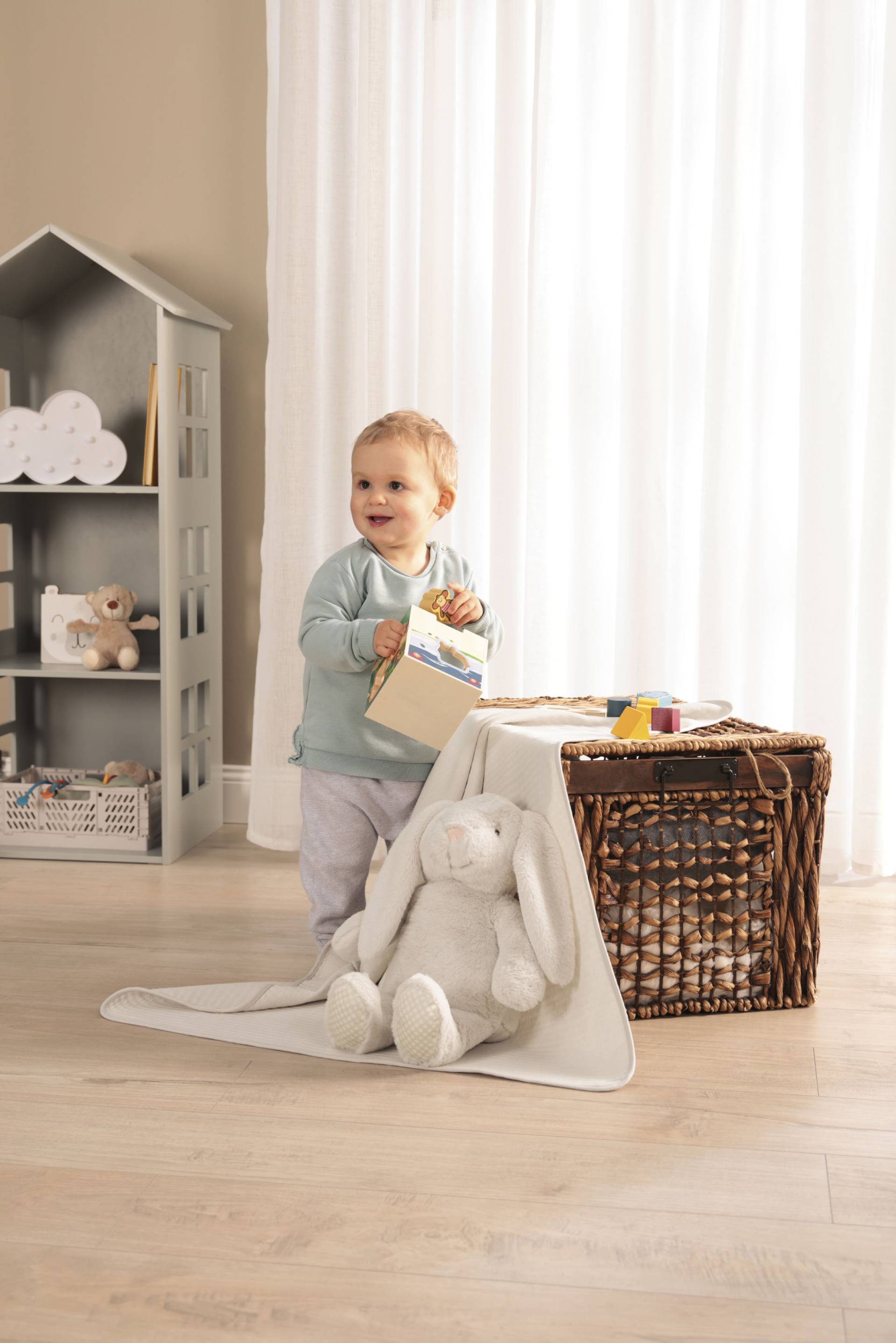 Biederlack Babydecke »Nelly«, mit Hasen-Kuscheltier Biederlack Babydecke »Nelly«, mit Hasen-Kuscheltier von Biederlack