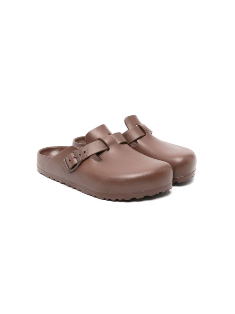 Birkenstock Kids Boston buckled slippers - Brown von Birkenstock Kids