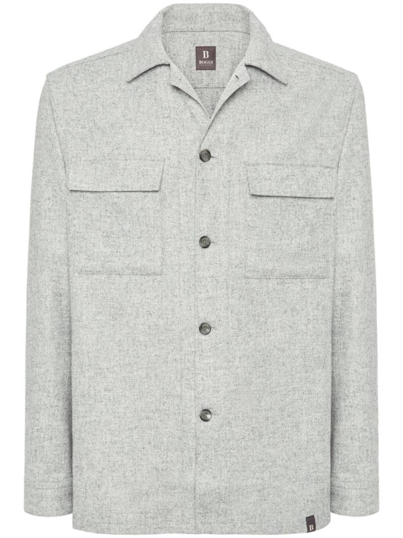 Boggi Milano logo-patch shirt - Grey von Boggi Milano