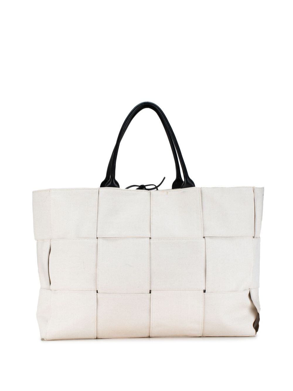 Bottega Veneta Pre-Owned 2012-2023 Large Maxi Intrecciato Canvas Arco tote bag - White von Bottega Veneta Pre-Owned