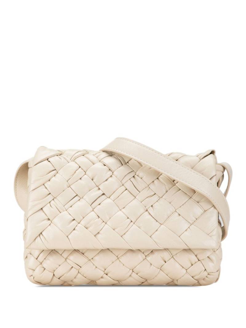 Bottega Veneta Pre-Owned 2012-2023 Small Intrecciato Rumple Messenger crossbody bag - White von Bottega Veneta Pre-Owned