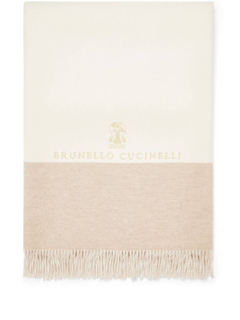 Brunello Cucinelli fringed rug - Neutrals von Brunello Cucinelli