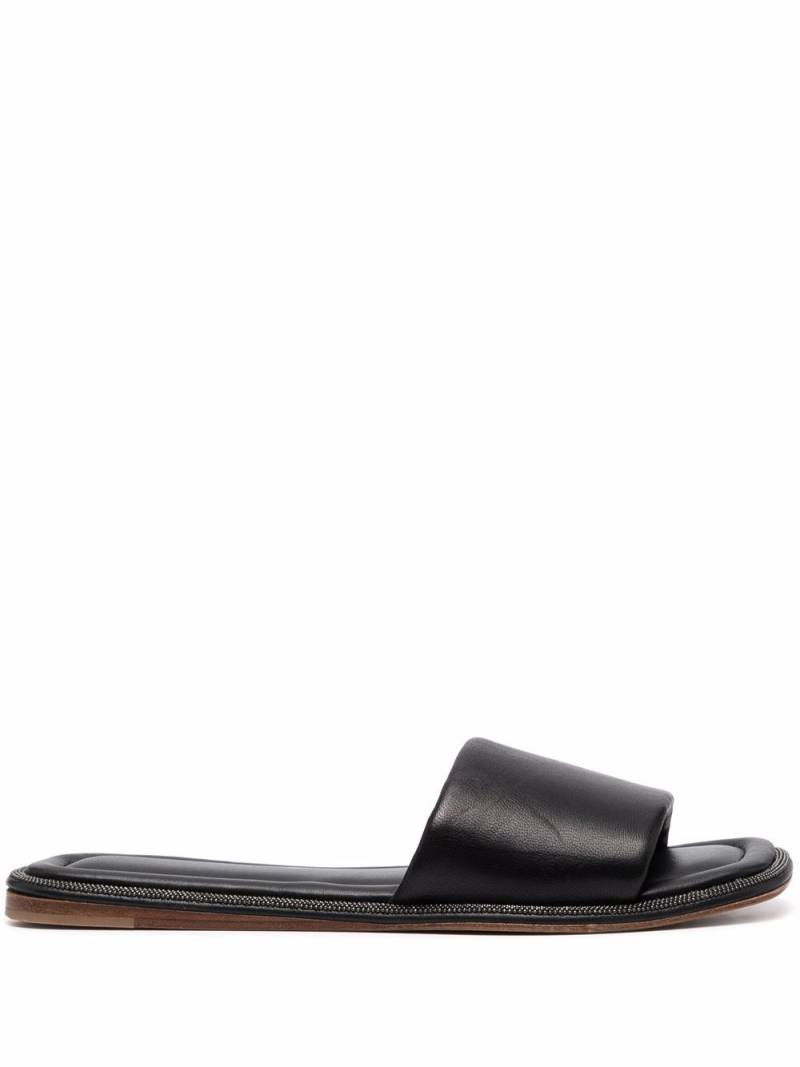 Brunello Cucinelli monili-embellished leather slides - Black von Brunello Cucinelli