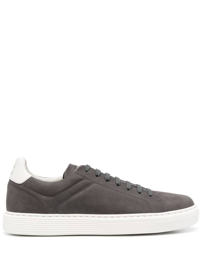 Brunello Cucinelli nubuck-leather low-top sneakers - Grey von Brunello Cucinelli