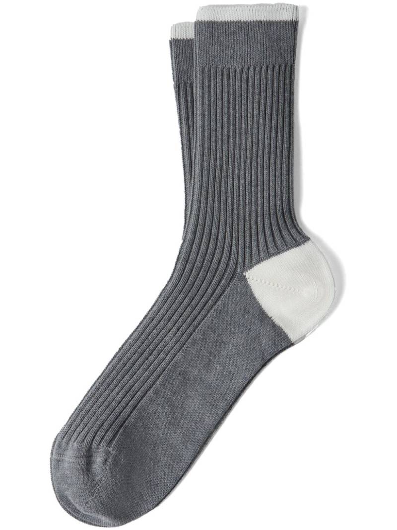 Brunello Cucinelli ribbed-knit cotton socks - Grey von Brunello Cucinelli