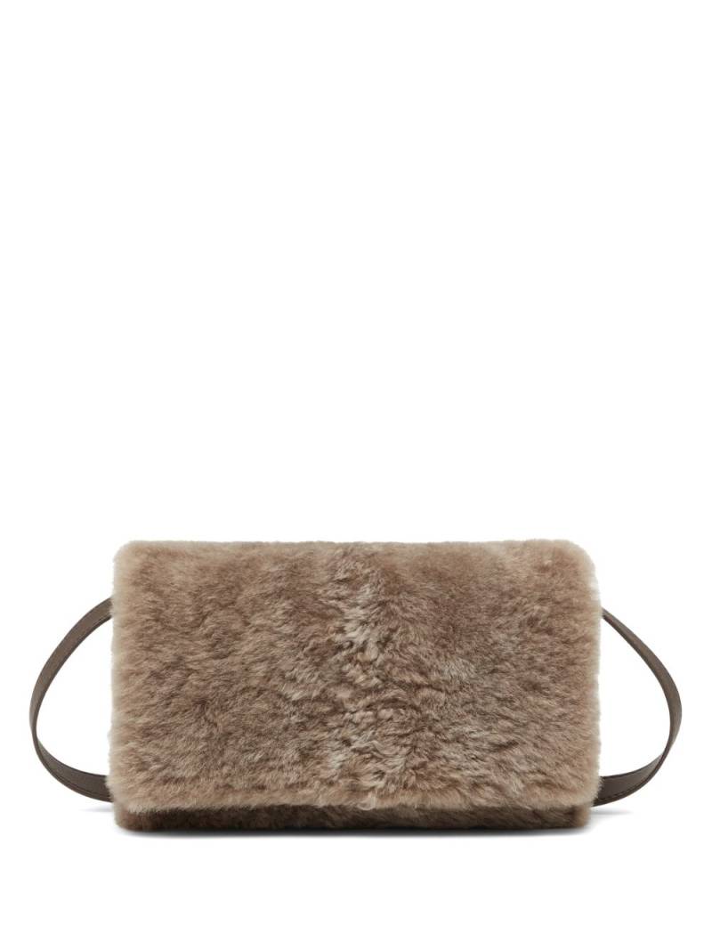 Brunello Cucinelli shearling cross body bag - Brown von Brunello Cucinelli