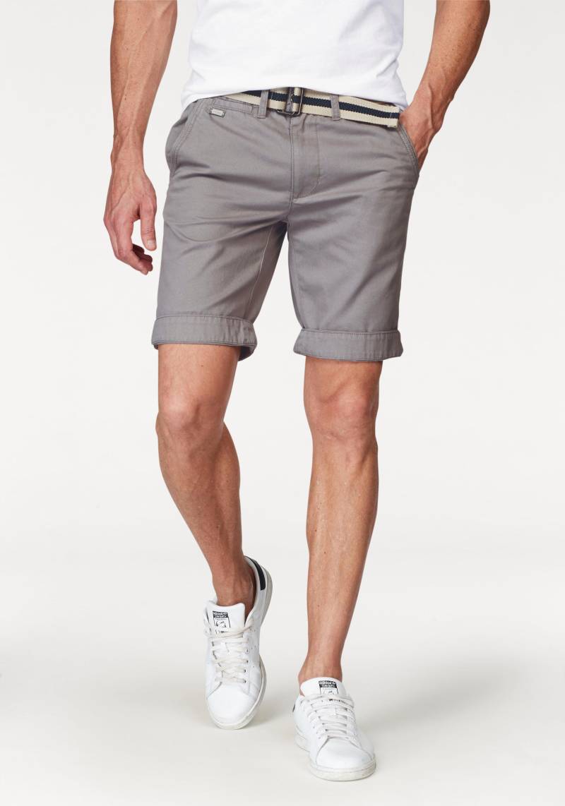 Bruno Banani Chinoshorts, inklusive Gürtel von Bruno Banani