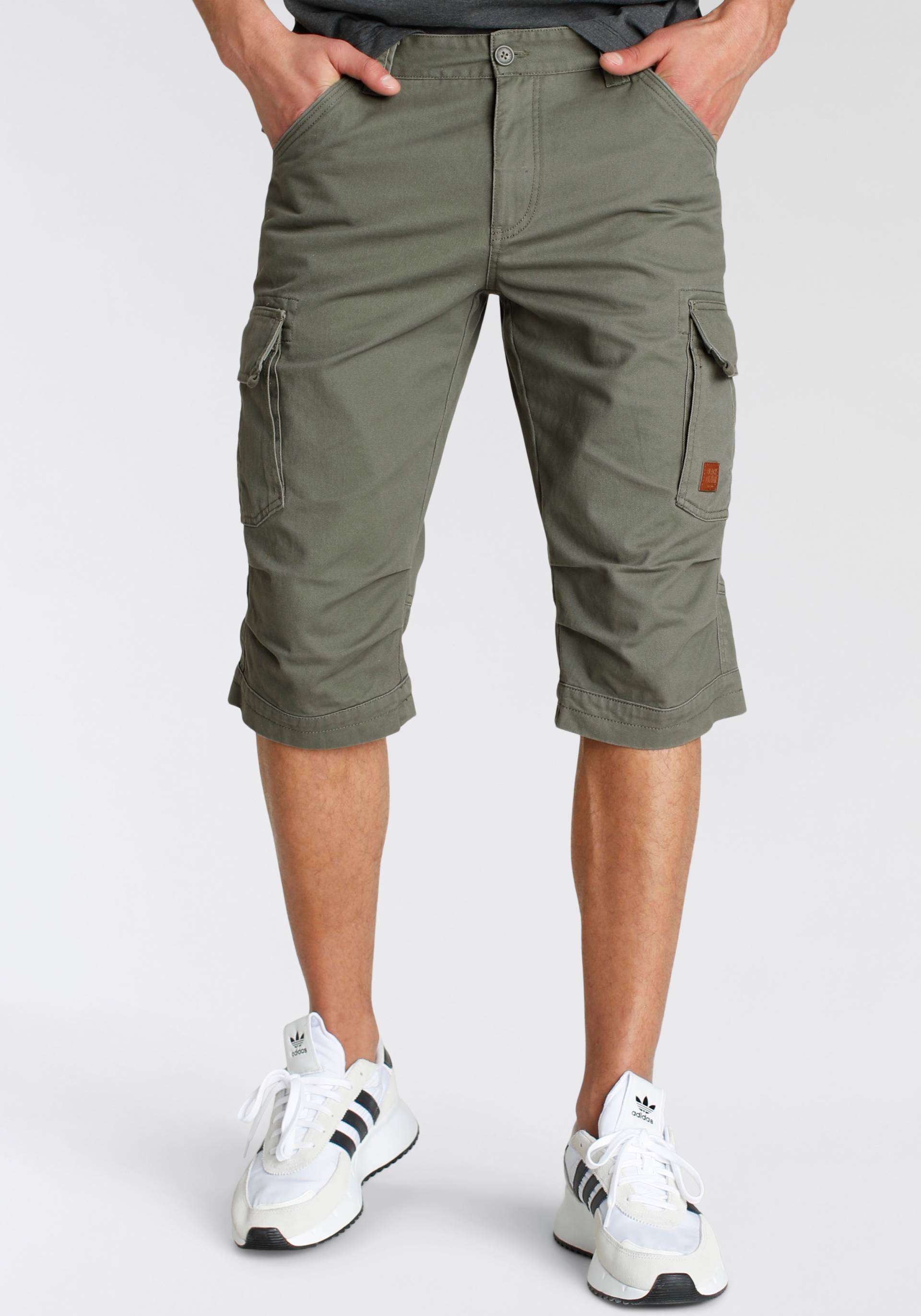 Bruno Banani Jeansbermudas, schmale Passform, gerade Beinform, mit Cargotaschen von Bruno Banani