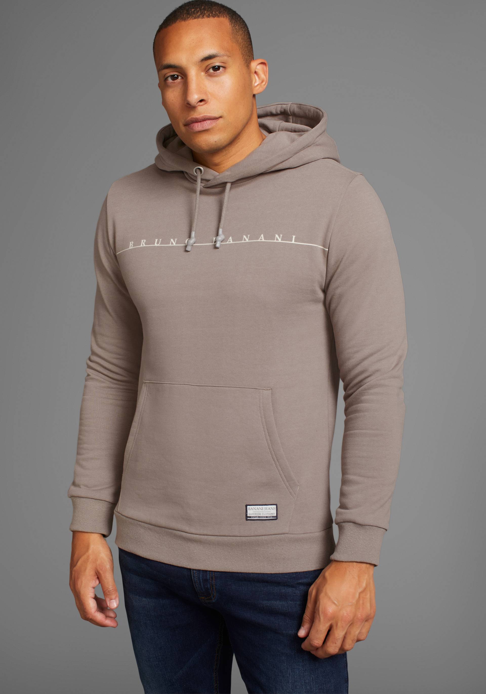 Bruno Banani Kapuzensweatshirt, mit modernem Logodruck - NEUE KOLLEKTION von Bruno Banani