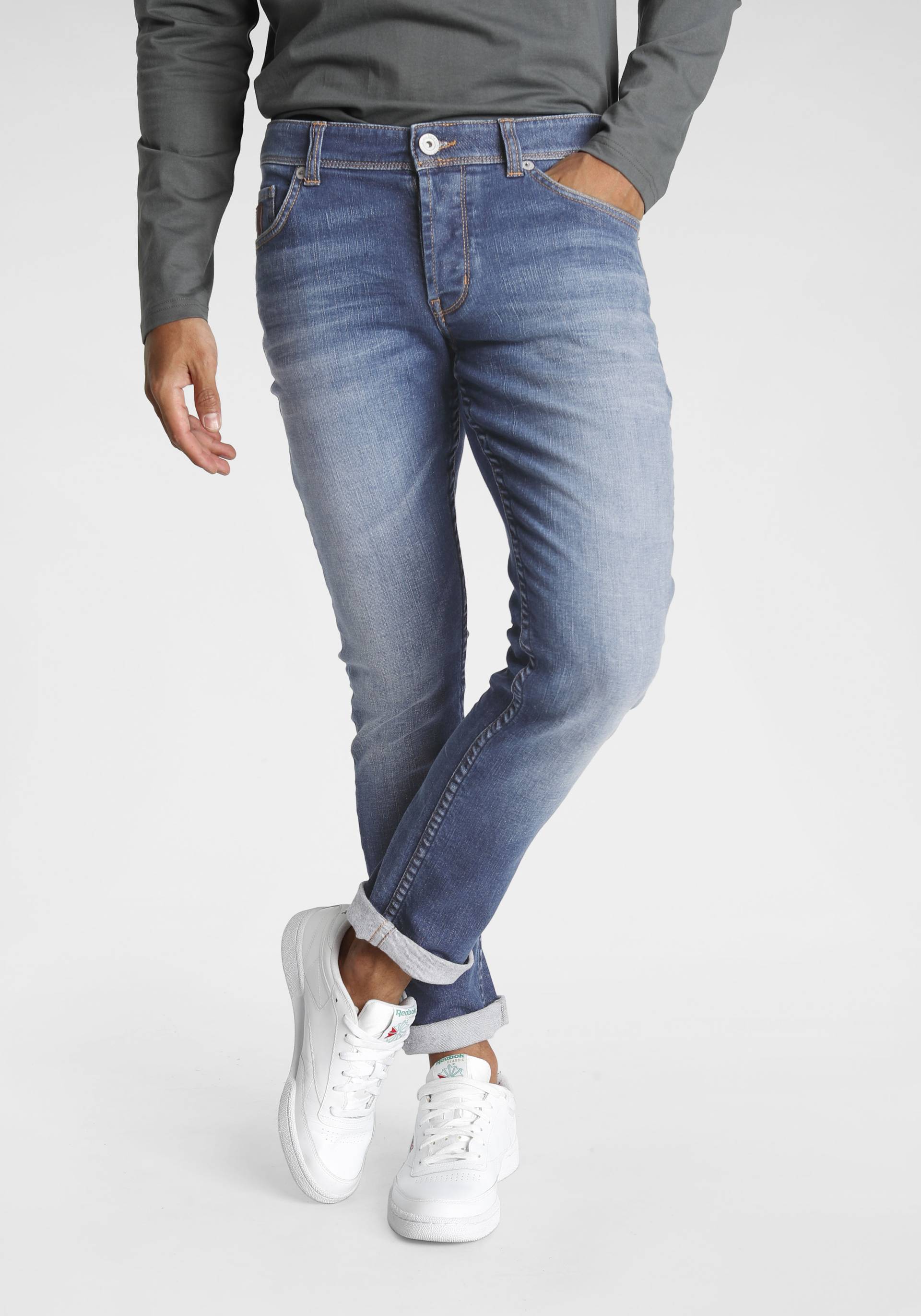 Bruno Banani Slim-fit-Jeans »Jimmy (Stretch)«, schmale Beinform, niedrige Leibhöhe, mit Button-Fly von Bruno Banani