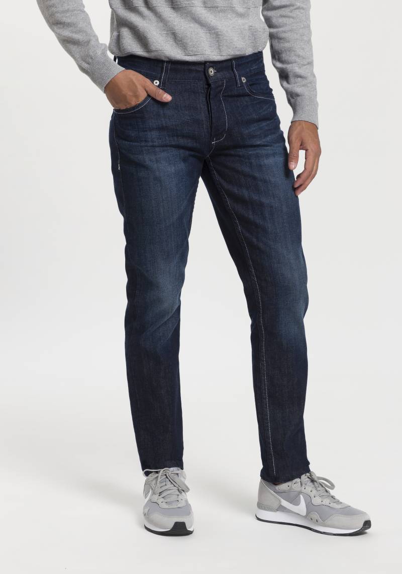 Bruno Banani Straight-Jeans »Dylan«, gerade Beinform, Used-Waschung, niedrige Leibhöhe Bruno Banani Straight-Jeans »Dylan«, gerade Beinform, Used-Waschung, niedrige Leibhöhe von Bruno Banani