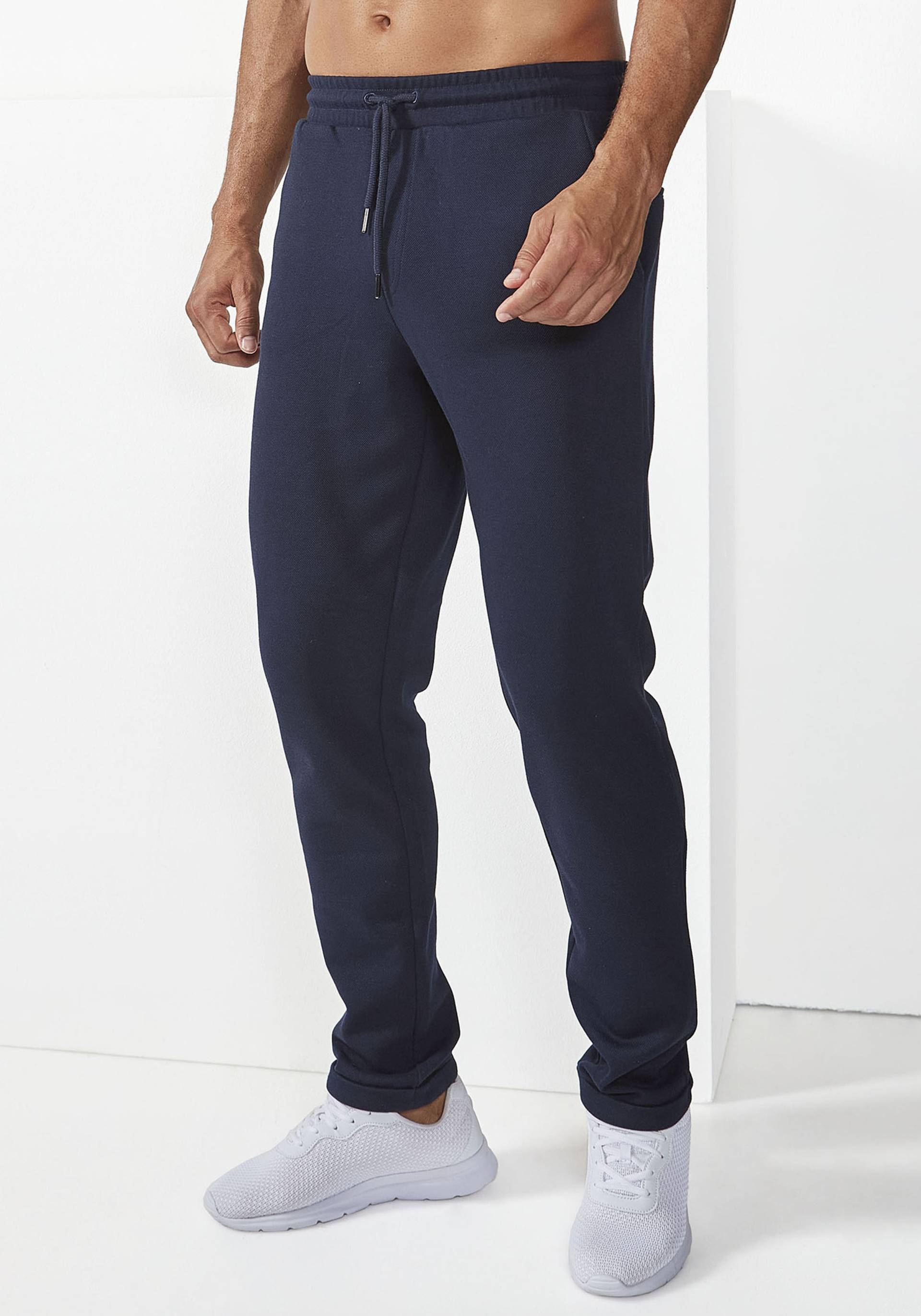 Bruno Banani Sweathose, Jogginghose aus schöner Strukturware von Bruno Banani