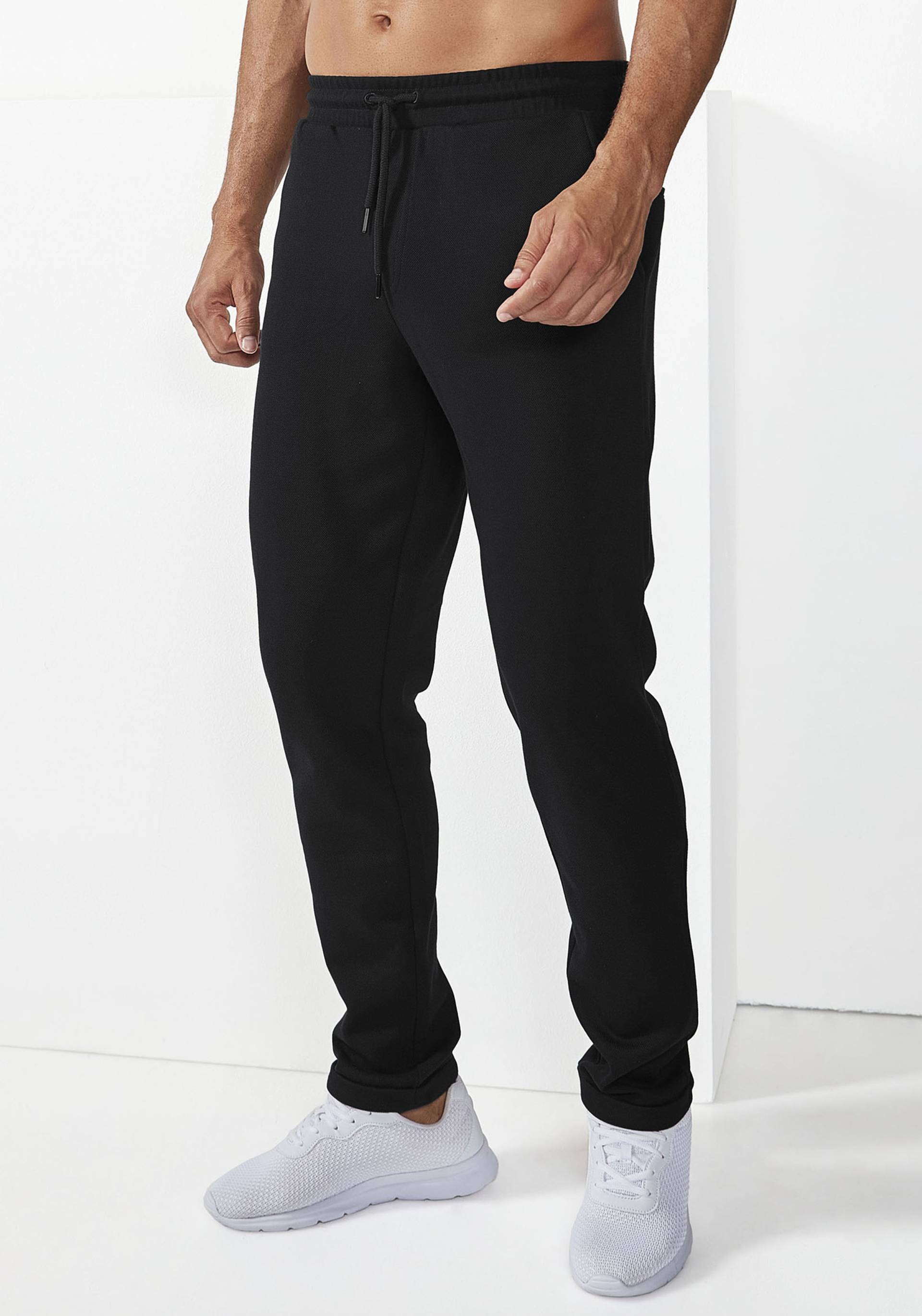 Bruno Banani Sweathose, Jogginghose aus schöner Strukturware von Bruno Banani